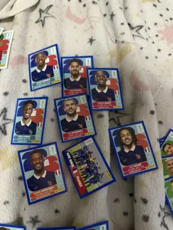 2026 Panini FIFA World Cup BLUE Border HUGE Lot of 500 Stickers!!! - Image 4