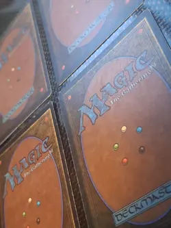 MTG Mixed Lot of 4 🪄 MP Cards. Arabian Nights, Revised, The Dark & 4th Edition - Image 4