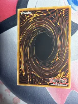 Yu-Gi-Oh Dark Magician YGLD-ENB02 Ultra Rare 1st Edition NM - Image 5