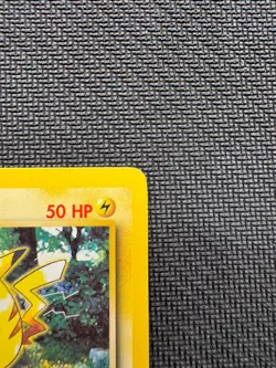 LP* Pikachu 60/64 1st Edition Jungle Set Common 1999 English Pokemon Card WoTC - Image 2