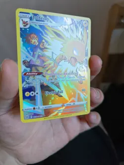 Pokemon TCG Jolteon TG04/TG30 Swsh09 Trainer Gallery Holo Card Brilliant Stars - Image 2