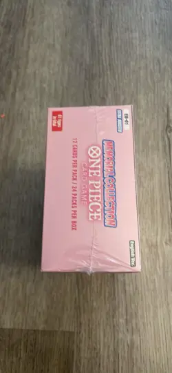 One Piece TCG Memorial Collection Extra Booster Box EB-01 Sealed English Cards - Image 4