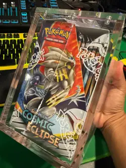 Pokemon TCG 2019 Sun & Moon Cosmic Eclipse Booster Box Factory Sealed - Image 4