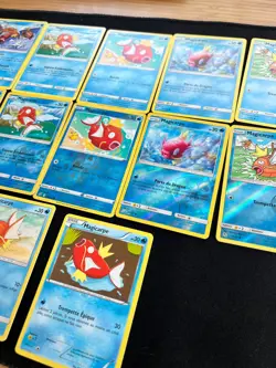✨ 25 Card Lot FRENCH Magikarp (Magicarpe) Pokemon TCG Reverse + Non Holos - Image 4