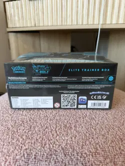 Pokemon TCG Scarlet & Violet Black Bolt ETB Elite Trainer Box Sealed - Image 4