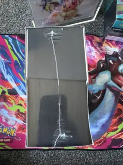 Pokemon TCG Celebrations 25th Anniversary Elite Trainer Box ETB - Image 2