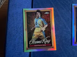 TOPPS PREMIER 2025/26 CARD CHROME KING CHELSEA ZOLA CK 6 - Image 1