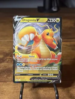 Dragonite V SWSH154 SWSH Promo Holo English 230HP Pokemon TCG - Image 1