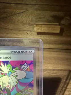 Pokemon TCG Roxie's Performance 121/086 SIR Chaos Rising Trainer Full Art Holo - Image 3