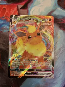 Pokemon TCG Flareon Vmax SWSH07: Evolving Skies 018/203 Ultra Rare - Image 1