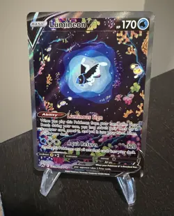 Pokemon TCG Lumineon V GG39/GG70 Crown Zenith Galarian Gallery Holo Full Art NM - Image 1