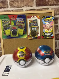 🔥Pokemon Bundle 2 Poke Balls, 1 Blister, 2 Booster Packs 820650803673 - Image 1