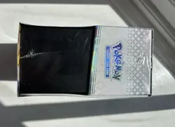 Pokemon Center Prismatic Evolutions Elite Trainer Box 11 Packs Promo Eevee - Image 3