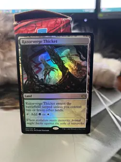 MTG Razorverge Thicket Phyrexia: All Will Be One Foil (257/271) LP FREE SHIPPING - Image 1