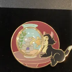 DISNEY AUCTIONS (P.I.N.S.) PINOCCHIO FIGARO & CLEO FISHBOWL PIN ON CARD LE 250 - Image 5