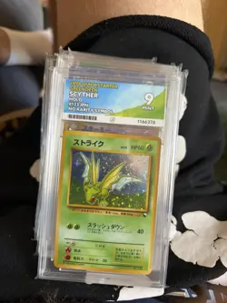 PSA9 Scyther Holo Pokemon Card Japanese Red/Green Gift Set #123 From Japan - Image 1