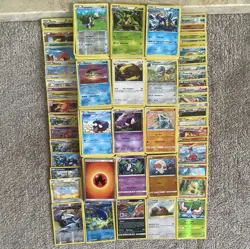 Pokemon TCG 100-Card play bundle - Image 1