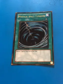 YUGIOH Gold Rare Mystical Space Typhoon GLD3-EN040 PLAYED - Image 1