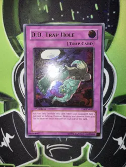 D.D. Trap Hole CRV-EN057 Ultimate Rare 1st Edition Yugioh LP - Image 2