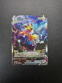 Pokemon TCG Jolteon VMAX SWSH184 Premium Collection Black Star Promo NM! - Image 4