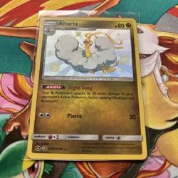 Pokemon TCG Altaria Hidden Fates Holo Card SV37/SV94 NM/M Condition - Image 2