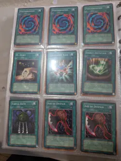 Huge Yu-Gi-Oh Vintage Collection! 2 Binders - Over 1600 Cards! - Image 5
