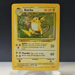Wizards 1999 Pokemon TCG Base Set Raichu Holo Rare 14/102 Stage 1 80 HP - Image 1