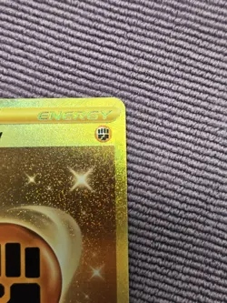Pokemon TCG Pokemon SV1 Basic Fighting Energy Holo Gold 258/198 - Image 5