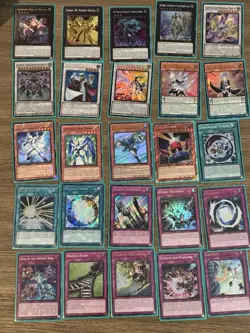 Yugioh 25 Card Lot - All Holofoils - Image 1