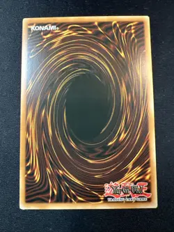 Yu-Gi-Oh! Prime Material Dragon (NM/VLP) GLD2-EN032 Gold Series 2 Gold Rare - Image 2