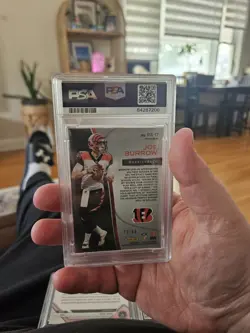 2020 Panini Spectra Rookie Aura Joe Burrow Neon Blue Disco /50 PSA 9 Bengals - Image 2