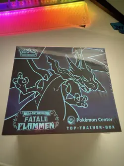 Pokemon Fatale Flammen Top Trainer Box Pokemon Center DE - Image 1