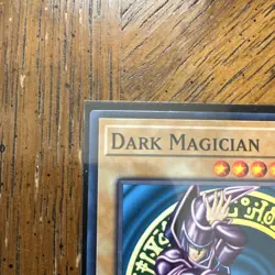 Konami Yu-Gi-Oh! Dark Magician Ultra Rare Regular Unlimited LDK2-ENY10 - Image 2