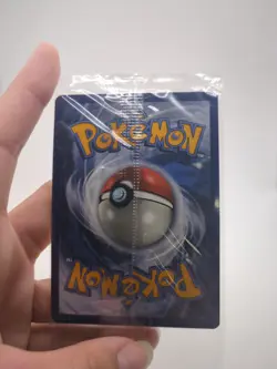 Sealed Trainer Poke Ball SWSH146 Gold Holo Promo Pokemon Card 25th Pokeball NM/M - Image 2
