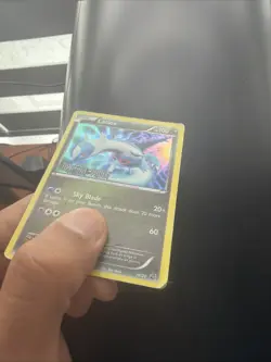 Pokemon Latios Dragon Vault-Black & White Holo 10/20 MP🔥 - Image 2