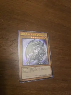 Blue-Eyes White Dragon Ultimate Rare OP28-EN001 Yugioh - Image 2