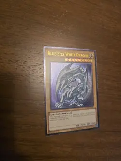 Blue-Eyes White Dragon Ultimate Rare OP28-EN001 Yugioh - Image 3