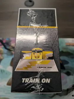 Pokemon TCG Celebrations Ultra-Premium Collection Box 25th Anniversary 2021 - Image 5