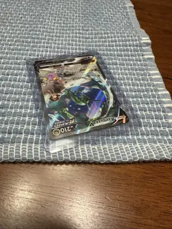 Pokemon TCG Rayquaza v Alternate Art Evolving Skies Card 194/203 Mint Condition - Image 5