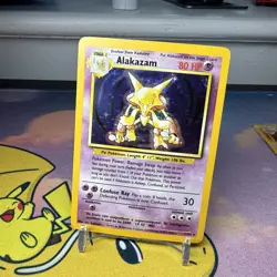 Pokemon TCG Alakazam Holo Card Base Set 1/102 - Image 1
