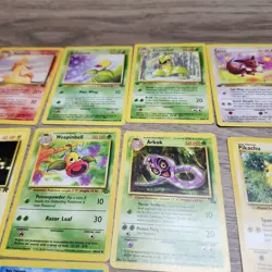 Base Set Vintage Pokemon Card Lot Fossil Jungle lot of 26 - Image 4