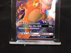 Pokemon Card TCG - Charizard GX SM211 Black Star Promo Sun & Moon Near Mint - Image 4