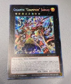 Yu-Gi-Oh! Gigantic "Champion" Sargas MP24-EN071 Dueling Mirrors Prismatic Secret - Image 1