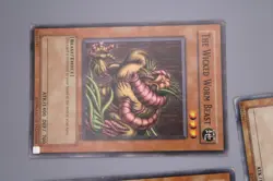 Yu-Gi-Oh! The Wicked Worm Beast SDK-004 x3 - Image 3