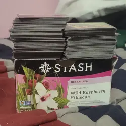 FEW HUNDRED Disney Lorcana TCG Card Lot With Rares And Mythic Rares! - Image 2