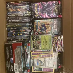 Pokemon TCG Bulk Box Sword&Shield /Scarlet&Violet Inc black bolt/white flare - Image 1