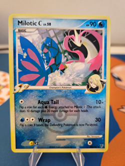 Pokemon TCG Milotic C 35/147 Supreme Victors Holo Rare SP 90 HP Eng 2009 - Image 1