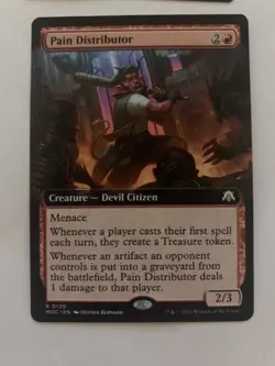 Pain Distributor (Extended Art) Commander: March of the Machine Regular - Image 1