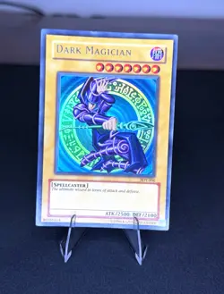 Konami Dark Magician SDY-006 Starter Deck: Yugi Ultra Rare Holo Eng Unlimited - Image 1
