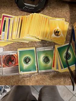 Pokemon TCG - 200 Energy Card Bulk Lot - Random Mixed Sets - Image 3